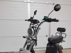 Scuter electric nou de la Societate Comerciala — miniatura 3