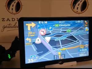Gps profesional PNI L910- ecran de 9"-program TIR-full Europa-garanti — miniatura 7