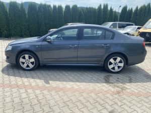 Dezmembrare / piese VW Passat 2.0tdi CBAB — miniatura 6