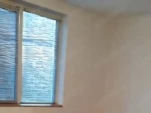 2 cam centrala proprie parter cu balcon bloc caramida zona Complex Studentesc — miniatura 3