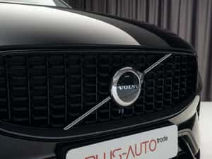 Volvo XC60 T8 Recharge R-Design 2021 — miniatura 4