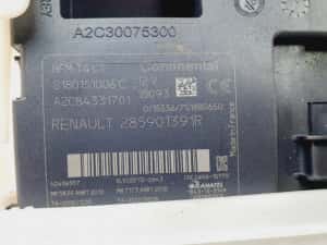 Cititor cartela a2c84331701 Renault Captur 1 (facelift) (2017 - 2019) — miniatura 3