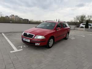 Skoda Octavia ! Automata! 2,0 tdi! — miniatura 9