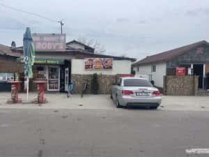 Se vinde casa la rosu + 3 spatii comerciale — miniatura 2