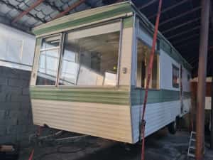 Casa mobila 750x250 living si dormitor — miniatura 8