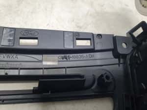 Grila ventilatie bord Gv41-18835-adw Ford Kuga 2 (facelift) (2016 - 2020) — miniatura 3