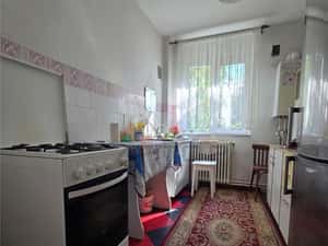 Apartament 3 camere semidecomandat, Podu Ros - Cantemir — miniatura 6