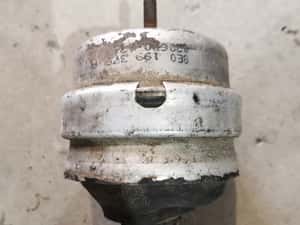 Tampon motor Audi a4 b7 — miniatura 4