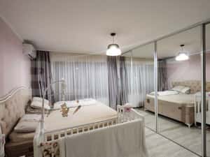 Apartament 3 camere, 2 bai, 2 parcari, 92 mp, zona Florilor — miniatura 2