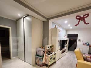 Apartament 3 camere, 2 bai, 2 parcari, 92 mp, zona Florilor — miniatura 3