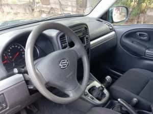 Suzuki grand Vitara 4x4 reductor de la mic la mare — miniatura 6