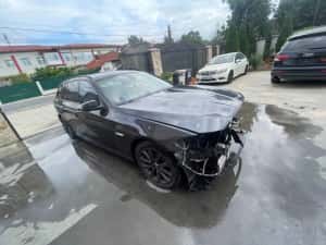 Dezmembram BMW F11 530 xd 258 cp 2012