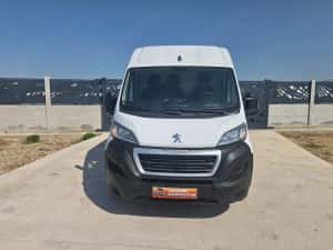 Vand Vehicule comerciale Peugeot Boxer Diesel 2023 Neavariata — miniatura 3
