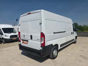 Vand Vehicule comerciale Peugeot Boxer Diesel 2023 Neavariata — miniatura 5