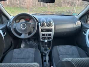 Vând Dacia Logan 1.6 mpi 2009 7 locuri — miniatura 6