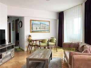 Apartament 3 camere de inchiriat, ultracentral, Piata Romana — miniatura 3