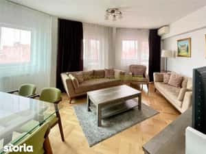 Apartament 3 camere de inchiriat, ultracentral, Piata Romana — miniatura 5