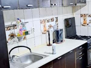 Sărari,parter,centrală proprie,mobilat,îmbunătățit,utilat,50mp,liber — miniatura 6