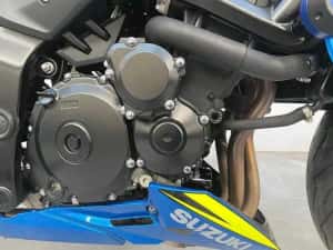 Motocicleta  Suzuki GSX S 750 2018 — miniatura 8