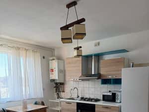 Apartament cu balcon și bucătărie separată, 55 mp — miniatura 3