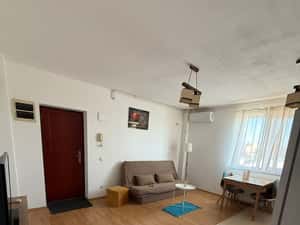 Apartament cu balcon și bucătărie separată, 55 mp — miniatura 4