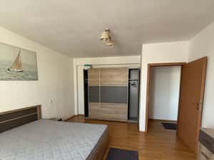 Apartament cu balcon și bucătărie separată, 55 mp — miniatura 5