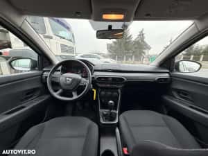 Dacia Logan ECO-G 100 Essential — miniatura 9