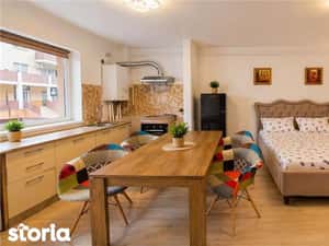 Garsoniera tip studio, cu balcon si loc de parcare, Sanpetru, Brasov — miniatura 5