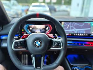 BMW M5 Berlină Hibrid Second-hand 11.000 km — miniatura 7
