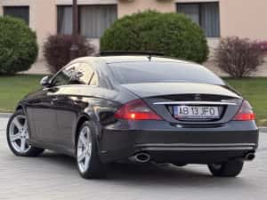 Mercedes Benz CLS 320 CDI — miniatura 2