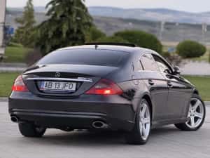 Mercedes Benz CLS 320 CDI — miniatura 4