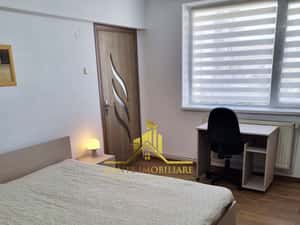 2 camere, decomandat, mobilat modern, parcare, Intre Lacuri — miniatura 5