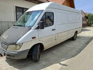 Mercedes Benz Sprinter — miniatura 3