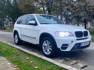 BMW X5 E70 2010 in stare foarte bună
