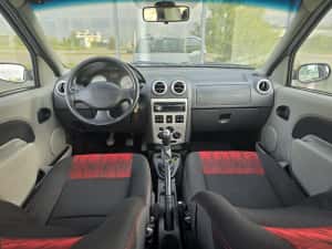 Dacia Logan 1.5 diesel model Kiss FM — miniatura 6