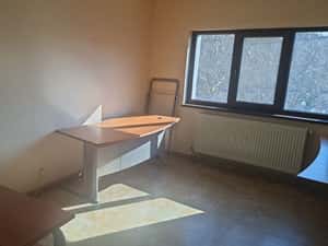 Ap 2 camere, conf 1 decomandat, Calarasi, etaj 3, partial mobilat, LIB — miniatura 3