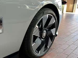 ROLLSROYCE Spectre — miniatura 6