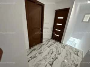 Vitan Mall, Mihai Bravu, Dristor metrou — miniatura 3