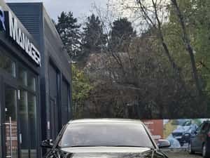 Audi A8 - Limuzină premium 2006, 300.000 km