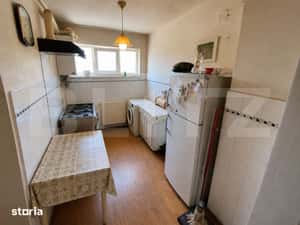 Apartament 2 camere decomandate, 52 mp, etaj intermediar, zona Calea F — miniatura 4