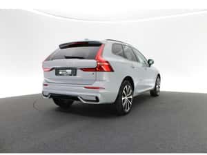 Volvo XC60 Automată 250 HP Benzină — miniatura 5