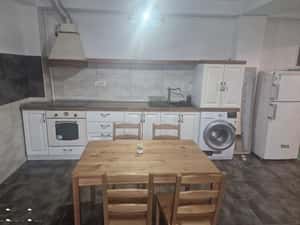 Inchiriez apartament 2 camere — miniatura 2