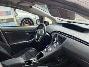 Vand toyota prius 1.8 hibrid — miniatura 4