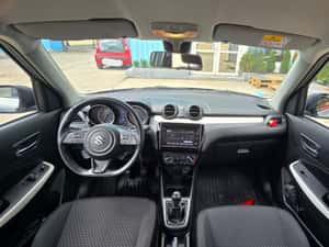 Suzuki Swift 2020, 33.000 km, garantat, impecabil — miniatura 2