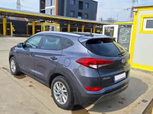 Hyundai Tucson 2016 - SUV 240.000 km, 12300 EUR neg. — miniatura 4