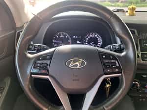 Hyundai Tucson 2016 - SUV 240.000 km, 12300 EUR neg. — miniatura 6