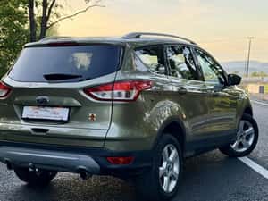 FORD KUGA AUTOMATA - 4 X 4 — miniatura 4