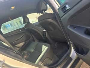 HYUNDAI TUCSON An 2018 Motor 1,6 benzina Km 126.000 ! Posibil Rate — miniatura 8