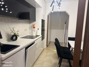 Apartament 3 camde închiriat proprietar metrou Apărătorii Patriei