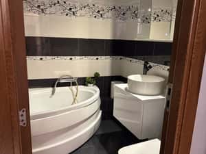 Apartament 3 camde închiriat proprietar metrou Apărătorii Patriei — miniatura 3